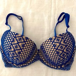 Victoria Secret Very Sexy Lined Plunge Bra